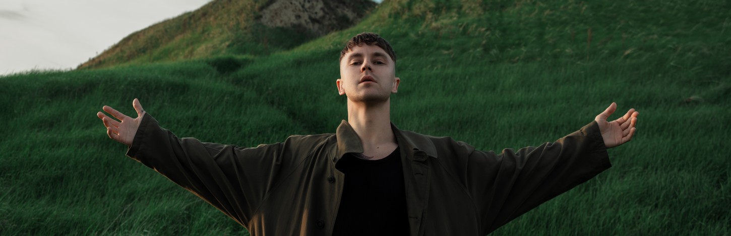 Jau šo sestdien Rīgā uzstāsies populārs ukraiņu dziedātājs Pivovarovs